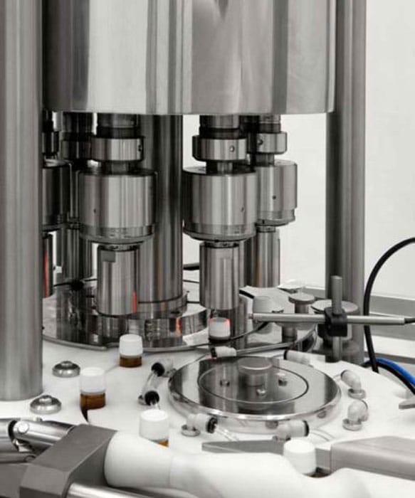 Comas rotaciona farmaceutska mašina za zatvaranje bočica sa više glava za automatsko zatvaranje poklopaca